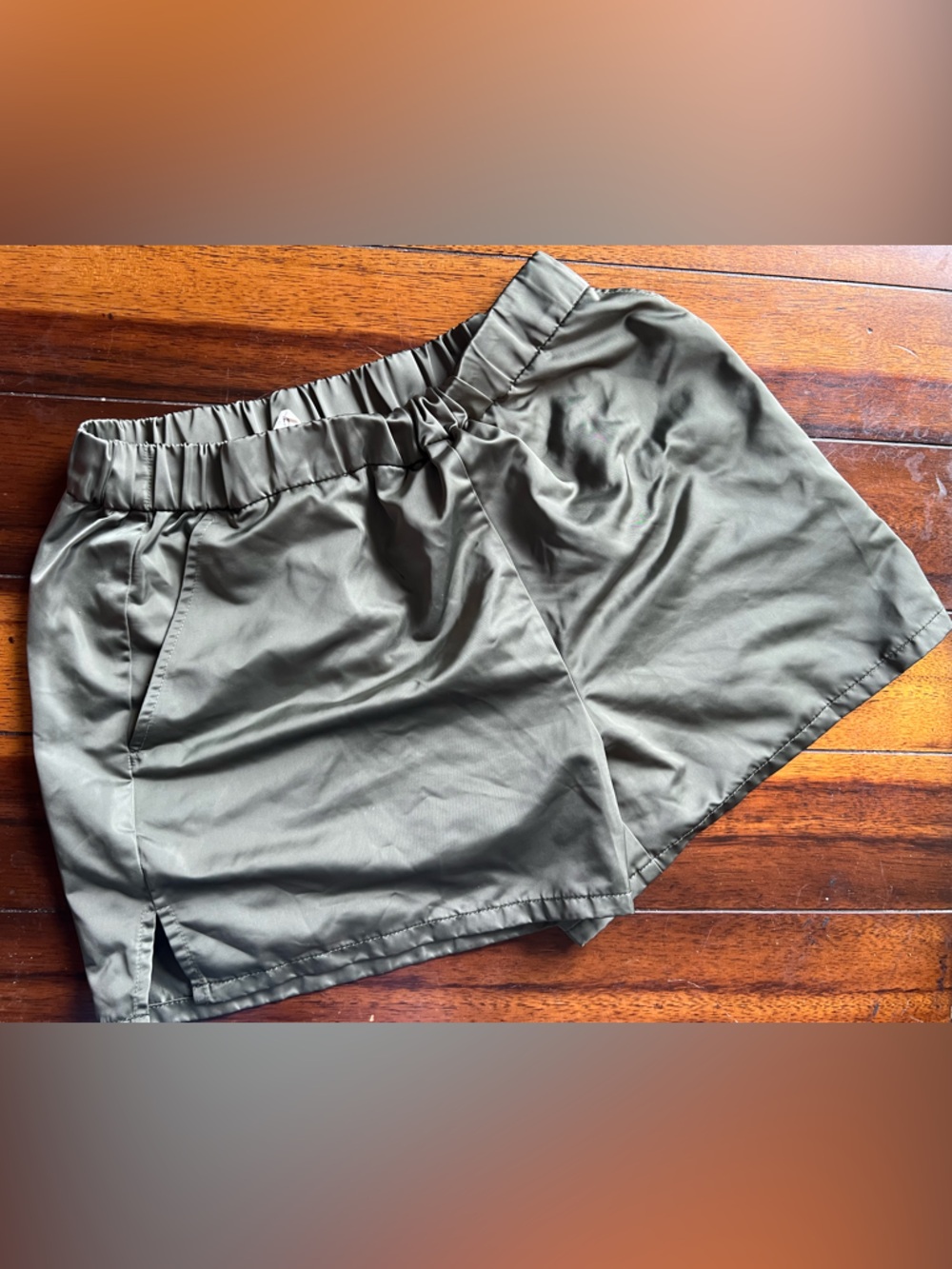 Open Edit - High-Waist Olive Green Women's Shorts - Elastic Waist